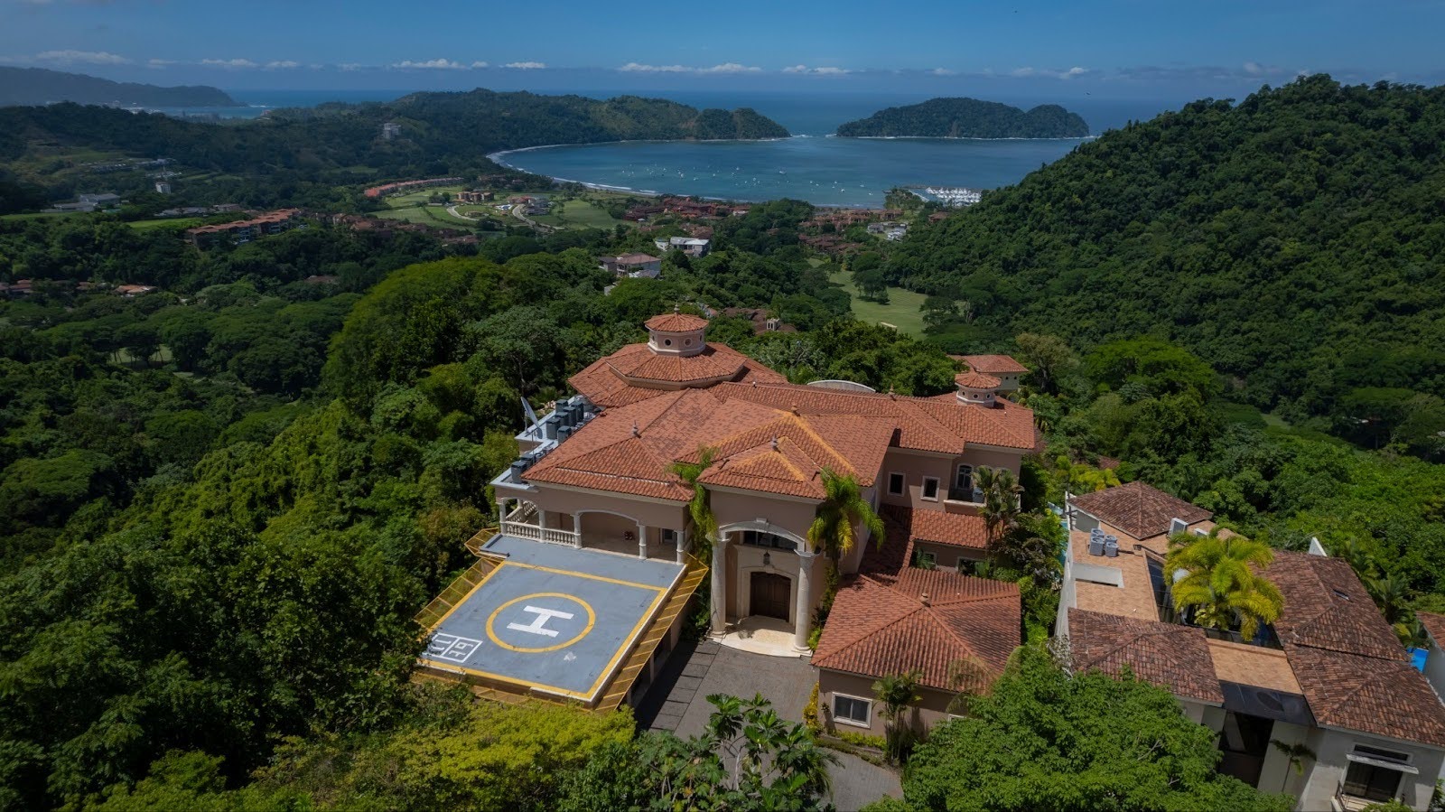 How to Choose a Costa Rica Vacation Rental Company: What to Look For