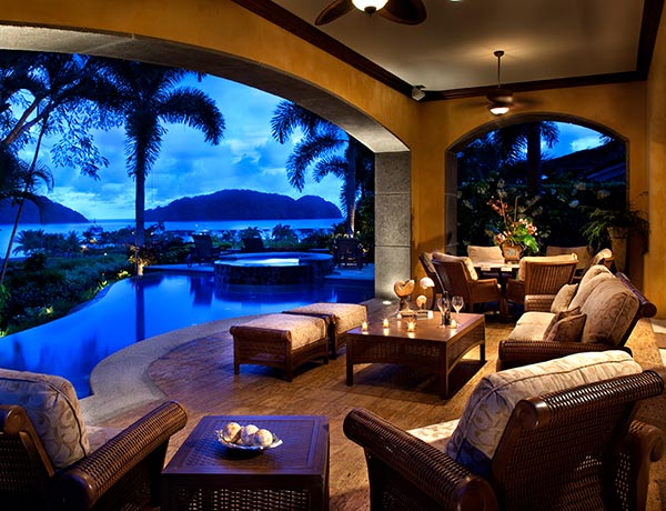 stayincostarica-lossuenos-accommodations-villalaperla