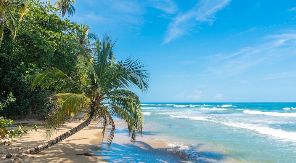 Las mejores playas para sus vacaciones en Los Sueños, Costa Rica