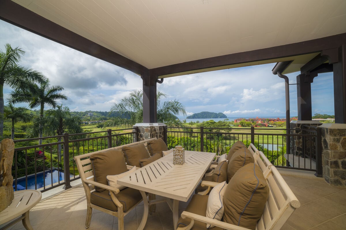 View our Costa Rica rentals with an ocean view